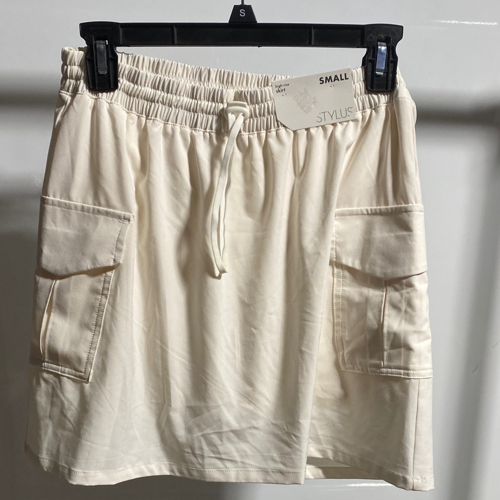 Stylus High-Rise Utility Skirt – Size Small G-11